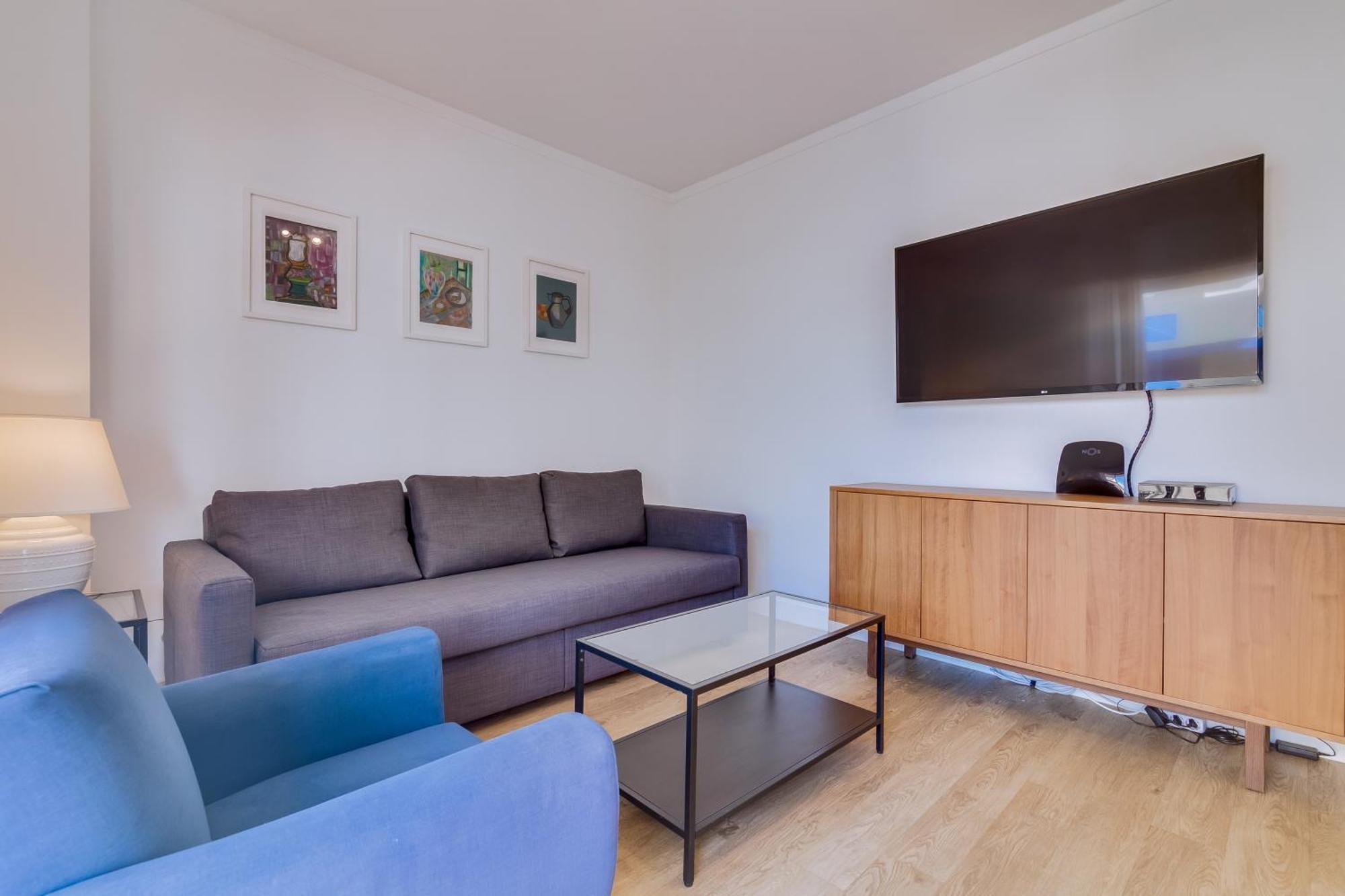 Al - Apartamento Egas Moniz クアルテイラ エクステリア 写真