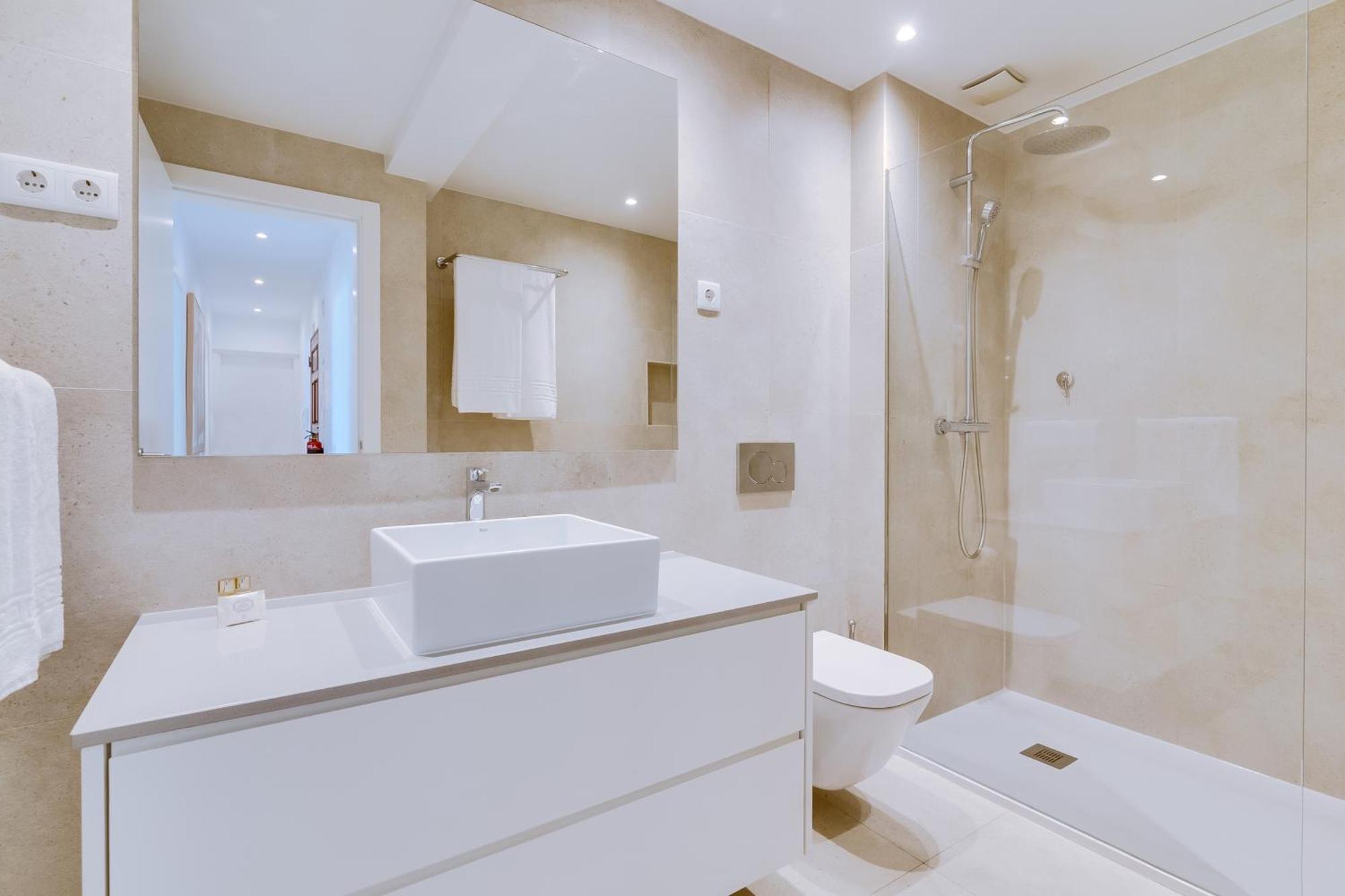 Al - Apartamento Egas Moniz クアルテイラ エクステリア 写真