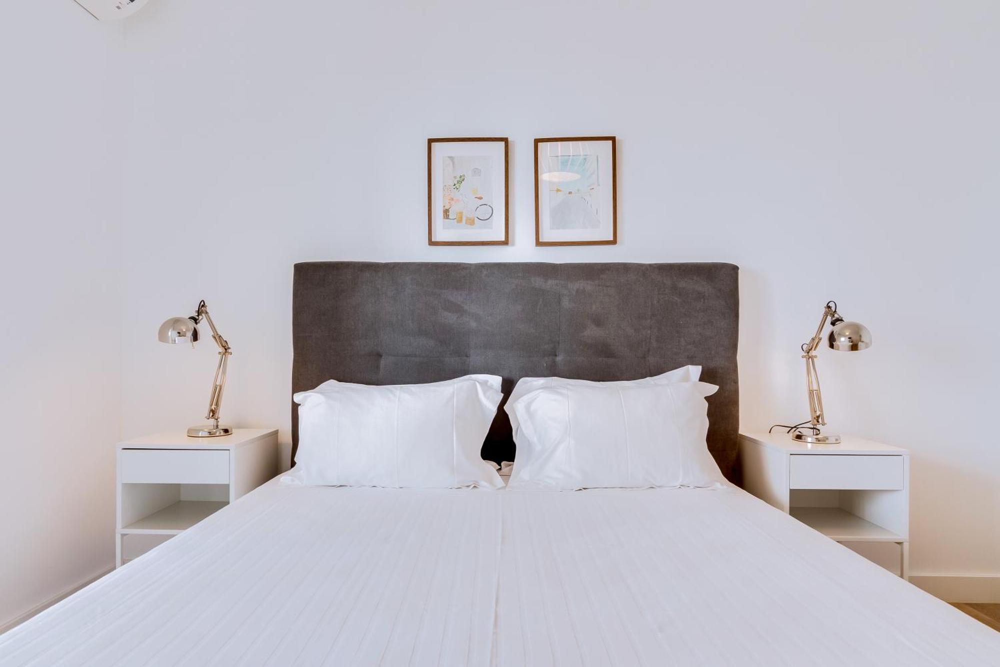 Al - Apartamento Egas Moniz クアルテイラ エクステリア 写真